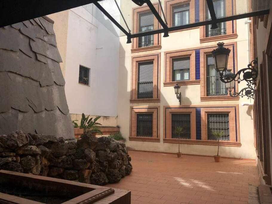 Ferienwohnung Atico San Bernardo Terraza Y Parking Incluido Sevilla Exterior foto